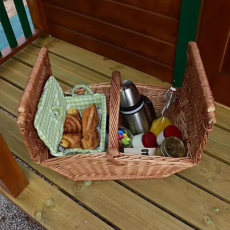 Les Roulottes Des Ris 3* Vallon-en-Sully